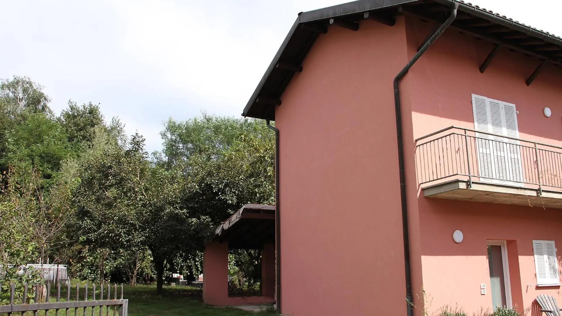 Garden Villa - Villa Con Frutteto Nei Pressi Del Lago Di Como Olgiate Comasco Italy